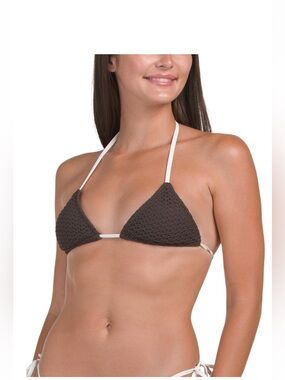 Dippin Daisy’s crochet bikini set